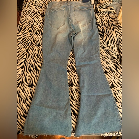 Plus size Brand new jeans size 15 - Picture 2 of 2